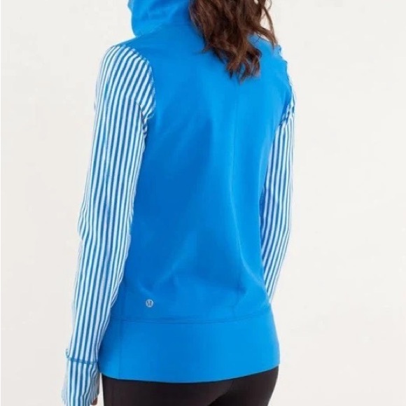 Lululemon Daily Yoga Jacket - Picture 4 of 5